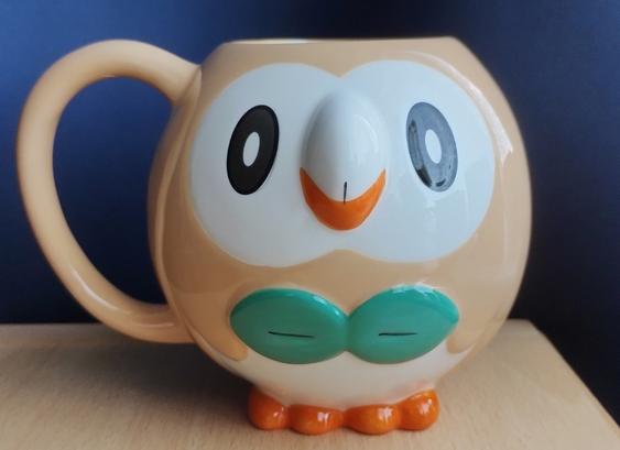 A Rowlet mug
