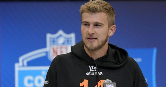 Saints quarterback pick is already following in Drew Brees' steps on first day in New Orleans