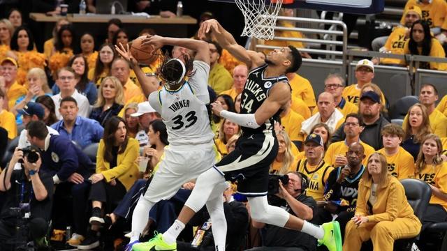 Tyrese Haliburton's father apologizes to Giannis Antetokounmpo