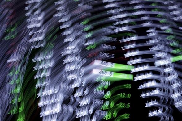 関税ショックから立ち直る日本株、一段高の鍵は資本効率改革の持続性 - Bloomberg