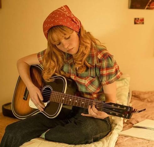'Sydney is a Dolly Parton wannabe in 'Americana.'' - IG May 2025