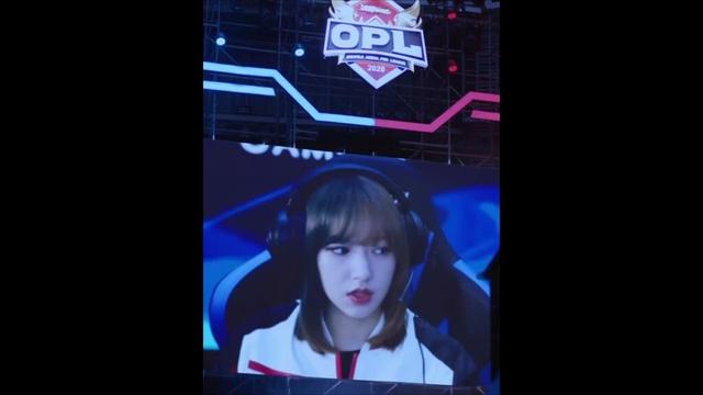 童谣想拉翔被贴脸开大😂| 你微笑时很美 Falling Into Your Smile | 许凯 程潇