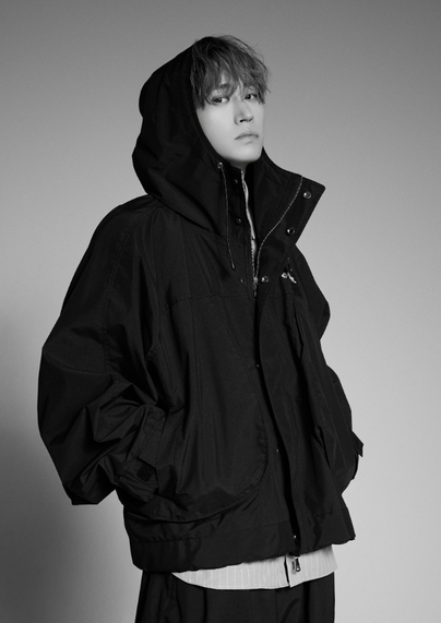 Tablo in black and white for Weverse Magazine