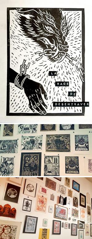 Linogravure violet foncé sur papier blanc, formant un cadre. Depuis le haut surgit une tête de loupve mutante à 4 yeux avec de longues canines qui broie des chaines et libèrent une main dessinée en bas à gauche. Entre les deux élements, sont collées des étiquettes d'un texte inscrit à la dymo : "La rage de désentraver" .

En dessous, on voit deux photos de l'exposition avec des dizaines d'estampes de toutes formes et de toutes couleurs remplissant les murs sans s'aligner, dans un joyeux chaos.