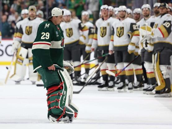 The NHL Needs To Stop Fuckin' Cutting Away From Post-Series Handshake Lines Because It's The Biggest Asshole Move Of The Playoffs So Far