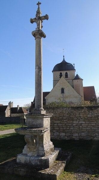 Autel et croix à #Pargues (#Aube) Construction 4e quart XVIe siècle. Autel et croix : inscription par arrêté du 15 mai 1925.
Suite 👉 https://monumentum.fr/monument-historique/pa00078175/pargues-autel-et-croix
#Patrimoine #MonumentHistorique
Photo CC-BY-SA 4.0 : Grefeuille