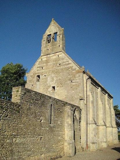 Restes d'église à #PérierssurleDan (#Calvados) Construction XIIe siècle, XIIIe siècle, XVIIIe siècle. Eglise (restes) : classement par arrêté du 7 décembre 1914.
Suite 👉 https://monumentum.fr/monument-historique/pa00111596/periers-sur-le-dan-restes-deglise
#Patrimoine #MonumentHistorique
Photo CC-BY-SA 4.0 : Karldupart