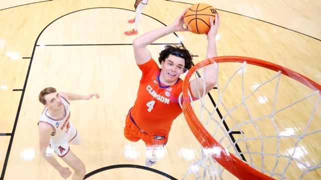 Ian Schieffelin takes Dabo Swinney offer, joins Clemson football