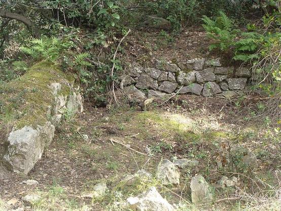 Oppidum du Baou-Roux à #BoucBelAir (#BouchesDuRhône) L'oppidum, y compris ses vestiges archéologiques (cad. CK 1 à 6) : inscription par arrêté du 7 avril 1992.
Suite 👉 https://monumentum.fr/monument-historique/pa00081521/bouc-bel-air-oppidum-du-baou-roux
#Patrimoine #MonumentHistorique
Photo CC-BY-SA 4.0 : Fr.Latreille