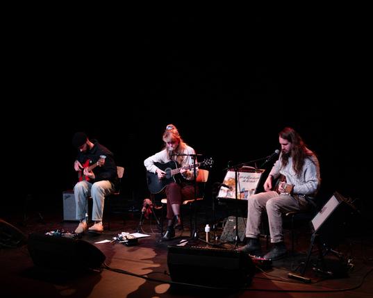 Foto: Anna Louisa Kroijenga @Explore the North bij EP presentatie
