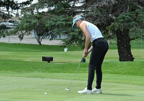 Central Girls Golf Sets New Mark In Hub City Invitational