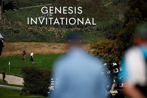 Airplane makes emergency landing on iconic PGA Tour, Olympic golf course