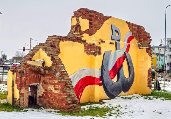 Artwork by Tomasz Miroszkin in Jelenia Góra, Poland