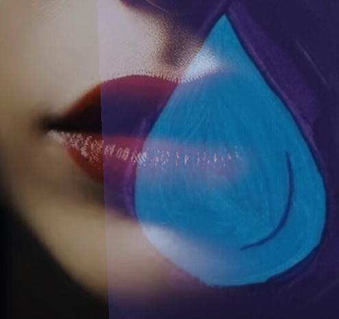 Woman Red Lips / dripapp