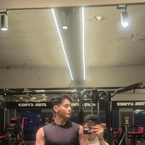 250503 Bodybuilder Choi Hanjin on instagramでv＆jungkook