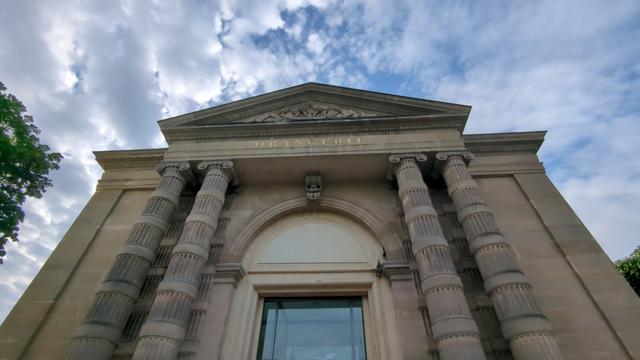 Musée de l'Orangerie.