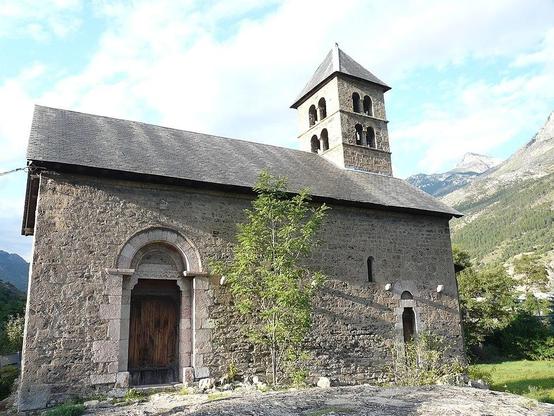 Chapelle Saint-Jean à #LArgentièrelaBessée (#HautesAlpes) Chapelle Saint-Jean : classement par arrêté du 12 juillet 1886.
Suite 👉 https://monumentum.fr/monument-historique/pa00080517/largentiere-la-bessee-chapelle-saint-jean
#Patrimoine #MonumentHistorique
Photo CC-BY-SA 4.0 : Sébastien HOSY