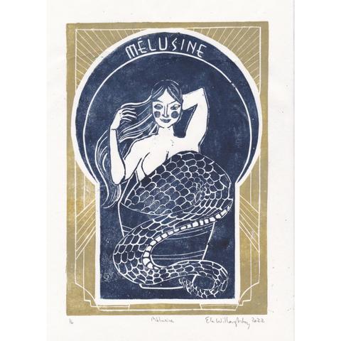 Linocut in an Art Deco inspired style of Mélusine in her bath, spied through a keyhole. Outside the keyhole is gold with a pattern of white lines. Inside is blue with an arc at the top with the word “Mélusine” and then she sits in a round tub running her fingers through her hair with her serpent lower half spilling out.