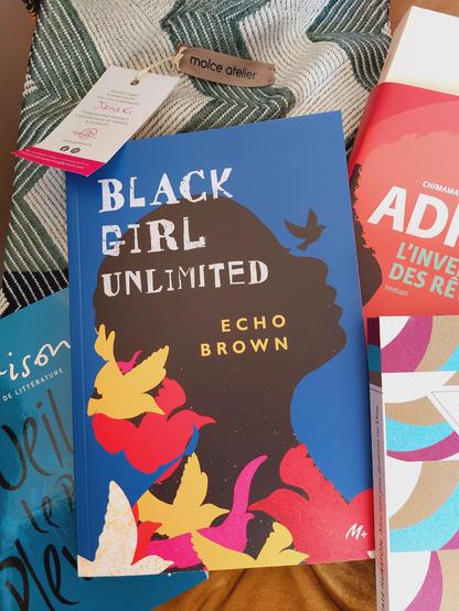 Couverture du livre Black Girl Unlimited, écrit par Echo Brown.