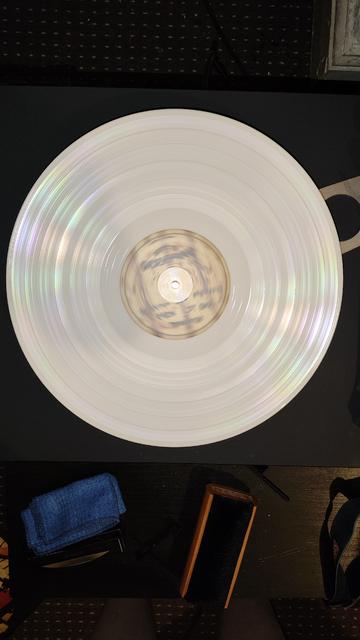 Cream vinyl shining