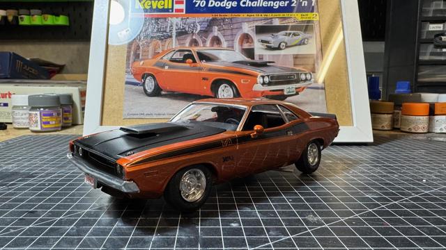 Finished Dodge 1970s Challenger T/A in front of the box art.