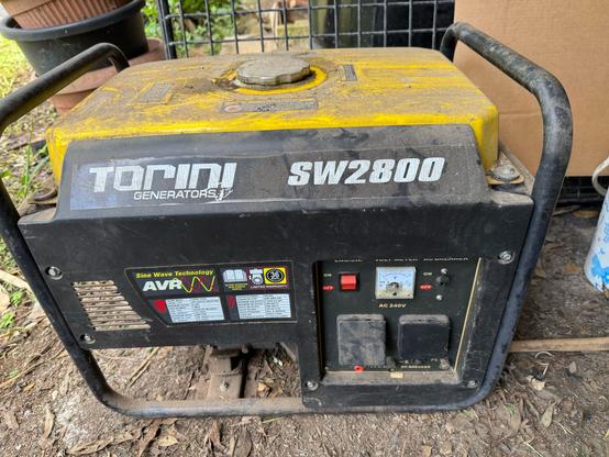 A black and yellow  SW2800 generator.