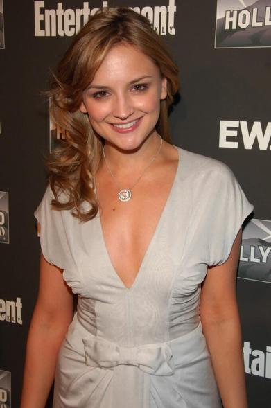 Rachael Leigh Cook