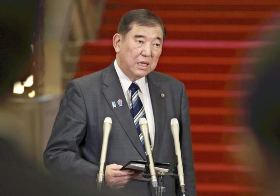 日本は、イスバが部分的な貿易契約を拒否しているため、25％の自動車料金を廃棄するように促します。