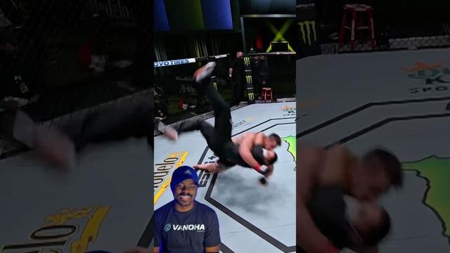 Alexander Romanov derruba os próprios técnicos numa cena simplesmente hilária! #ufc #mma #romanov