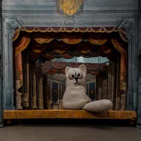 Theater, Theater, der Vorhang geht auf