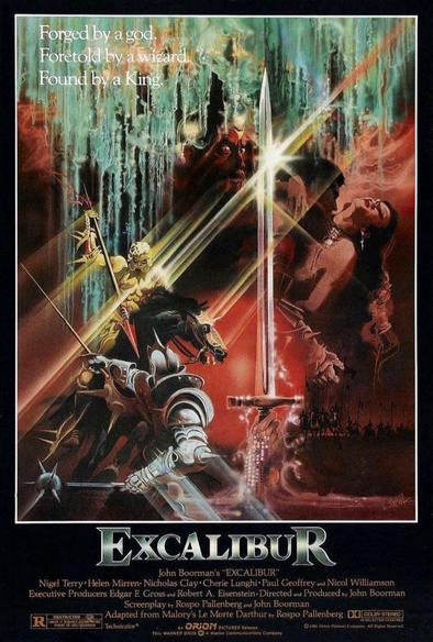 Portada de la pelicula Excalibur donde se ven algunas escenas de la misma. Caballeros en armadura luchando, Merlin, la propia Excalibur.