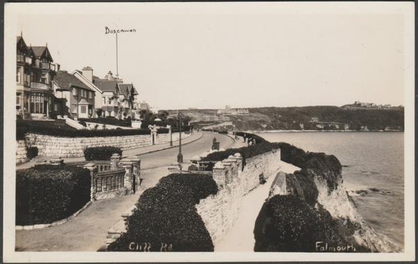 Monochrome real photographic postcard showing a view of Cliff Road at Falmouth in Cornwall.

Publisher not stated, not numbered, K Ltd stamp box, c.1930s.

Postally unused.

Very good condition, with very slight corner bumps.