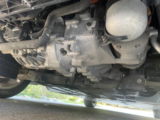 A shot of the underside of the motor shows aluminum cast with some some small pipes