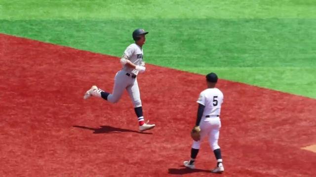 【25春】横浜高校：伊藤 大和（4番起用に応える同点本塁打）