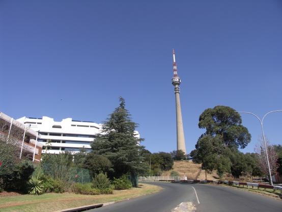 Sentech Tower, Johannesburg-Brixton, built in 1961 and formerly known as the Albert Hertzog Tower / Photo: NJR ZA, CC BY-SA 3.0