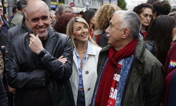 Yolanda Díaz, este pasado 1 de mayo junto a los secretarios generales de CCOO y UGT, Unai Sordo (i) y Pepe Álvarez (d) (EFE)