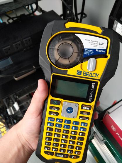 Handheld label printer