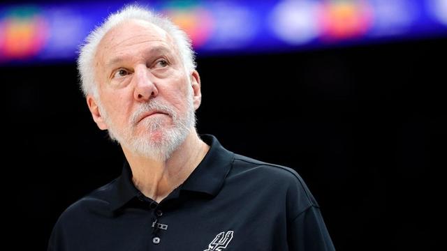 Popovich makes transition official, steps aside as San Antonio head coach