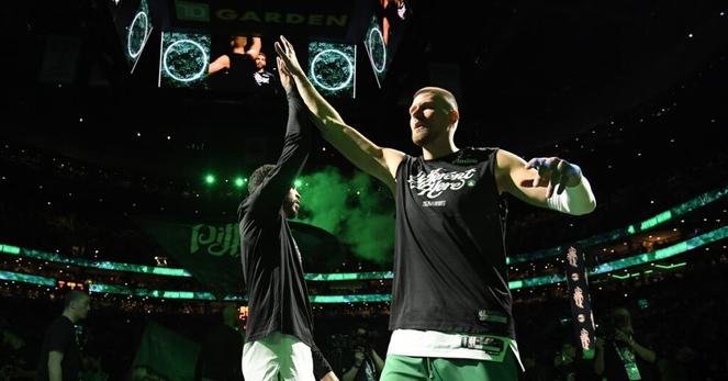 What we know about Kristaps Porzingis’s early exit from Celtics’ Game 1 loss to Knicks
