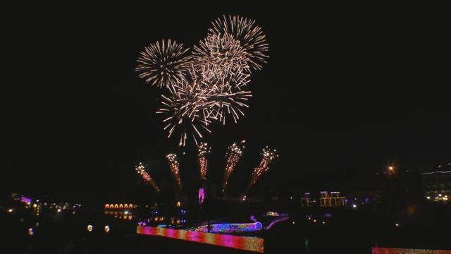 25/05/04:みどりの日 荒尾市・グリーンランドGW打ち上げ花火ショー 金田花火