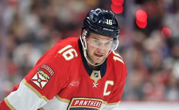 Panthers' Aleksander Barkov sends stern reminder to Brad Marchand, Matthew Tkachuk, teammates after tough loss vs Maple Leafs