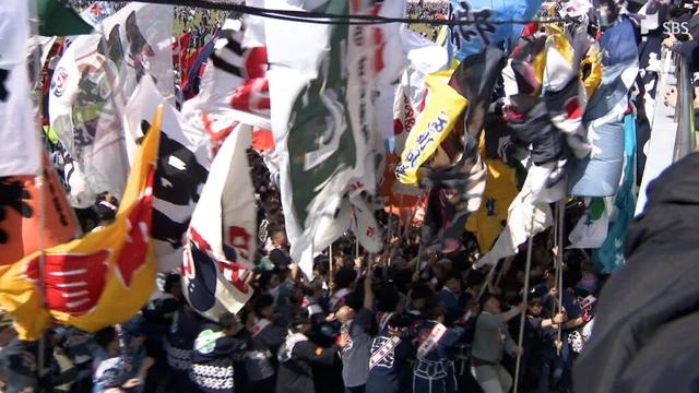 俳優 松本潤さん参加の23年に次ぎ過去2番目の多さ 浜松まつり人出249万3000人＝静岡