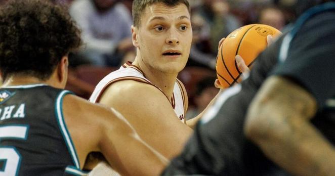 CofC player has first hearing after filing NCAA lawsuit