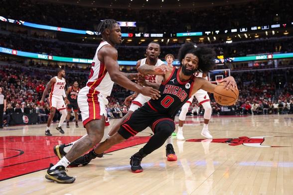 Chicago Bulls lose to Miami Heat 109-90 in play-in tournament