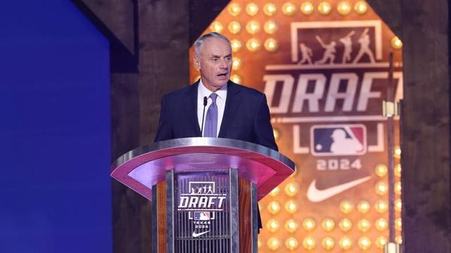Date, draft order for 2025 top prospects
