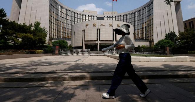 コラム：中国なお「消極姿勢」、大規模金融緩和発表も財政悪化を懸念 | ロイター
