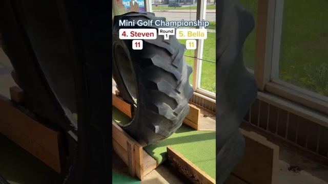 Mini Golf Championship Round 1, 4. Steven vs 5. Bella (Holes 5-6) #minigolf #golf #viral