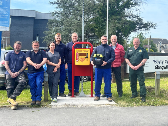 Defib launch at hospital sites