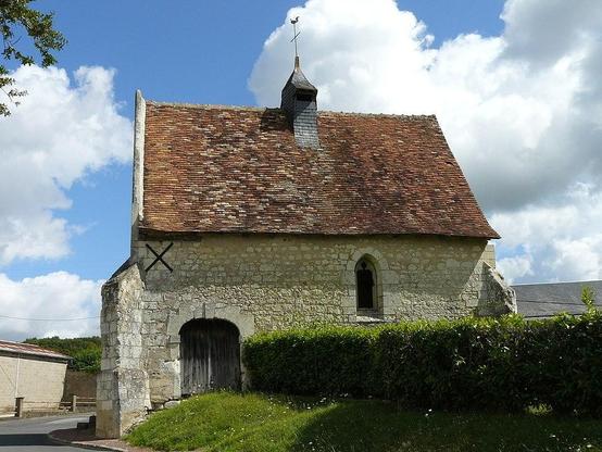 Chapelle de Tous-les-Saints à #PreuillysurClaise (#IndreEtLoire) Cette chapelle est située à l'angle de l'ancien cimetière, aujourd'hui jardin public. L'accès se fait à l'ouest, par une porte en arc brisé précé...
Suite 👉 https://monumentum.fr/monument-historique/pa00097921/preuilly-sur-claise-chapelle-de-tous-les-saints
#Patrimoine #MonumentHistorique
Photo CC-BY-SA 4.0 : DoucF
