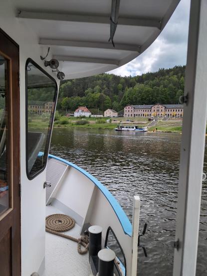 Bild von der Fähre aus aufgenommen